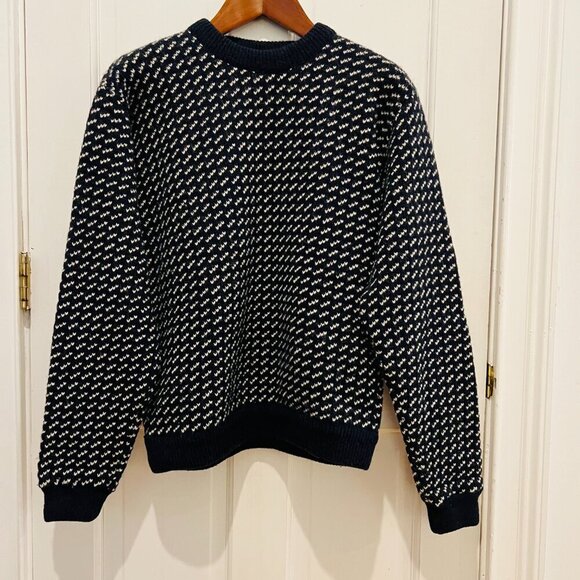 Vintage LL Bean 80's Birdseye Knit Wool Sweater Size Large - Picture 2 of 16